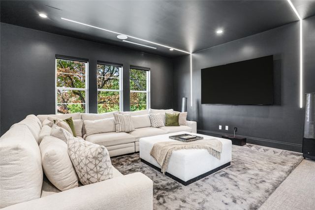 5510 Caladium Drive, Dallas, TX 75230