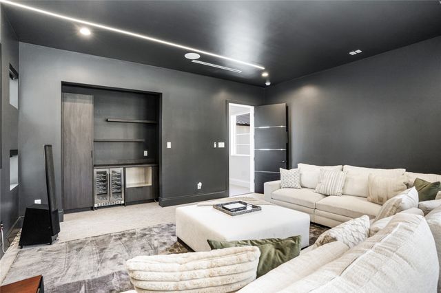 5510 Caladium Drive, Dallas, TX 75230