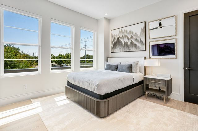 5510 Caladium Drive, Dallas, TX 75230