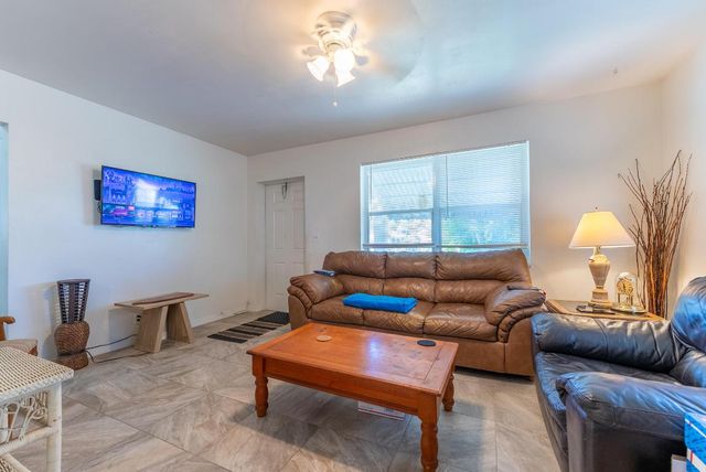 730 N 5th Street, Lantana, FL 33462