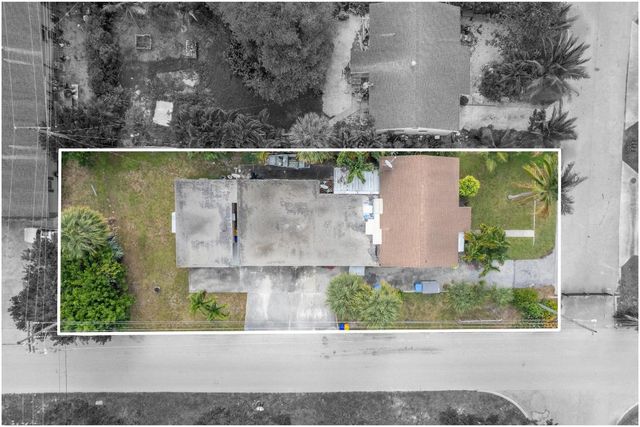 730 N 5th Street, Lantana, FL 33462