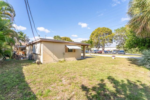 730 N 5th Street, Lantana, FL 33462