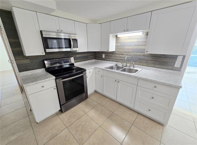 4533 BELFAST DRIVE, New Port Richey, FL 34652