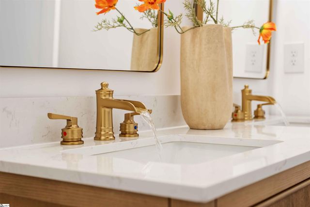 414 Potomac Avenue, Greenville, SC 29605