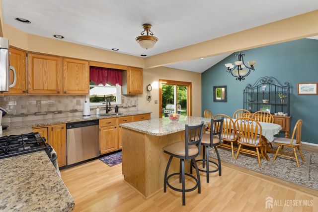 21 Drexel Hill Drive, South Brunswick, NJ 08824