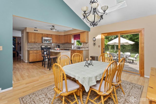 21 Drexel Hill Drive, South Brunswick, NJ 08824