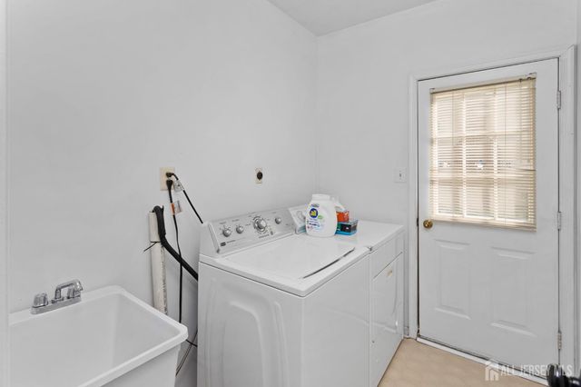 21 Drexel Hill Drive, South Brunswick, NJ 08824