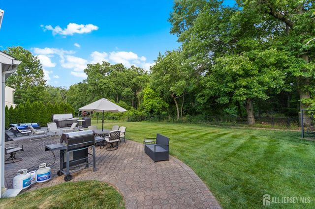 21 Drexel Hill Drive, South Brunswick, NJ 08824