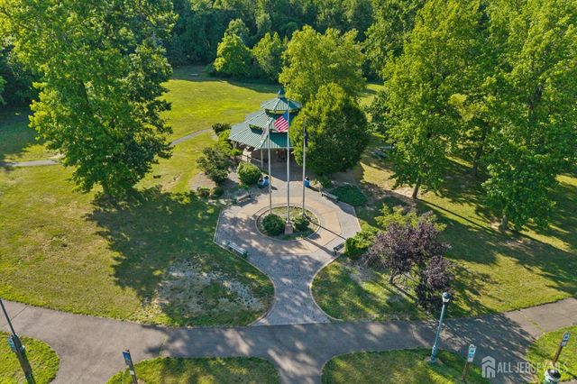 21 Drexel Hill Drive, South Brunswick, NJ 08824