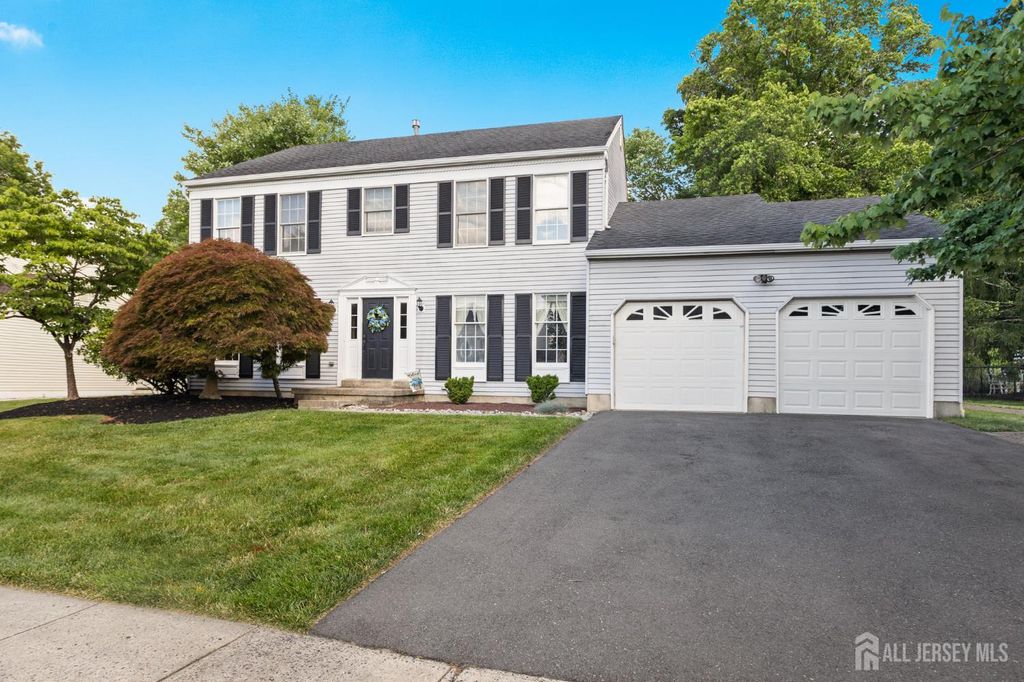21 Drexel Hill Drive, South Brunswick, NJ 08824