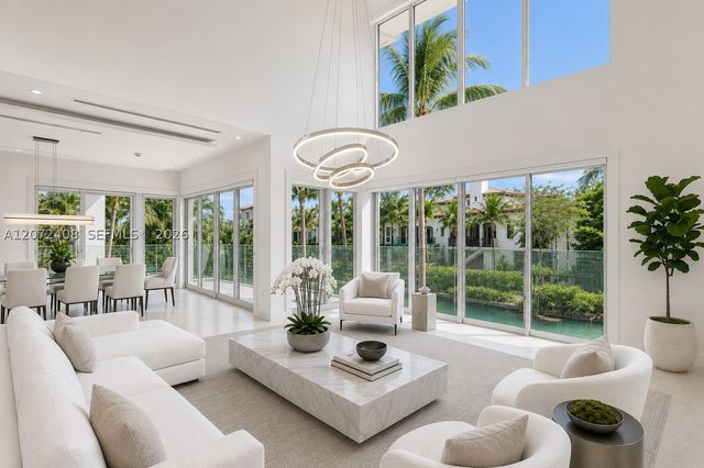 3835 Carole Ct, Miami, FL 33133
