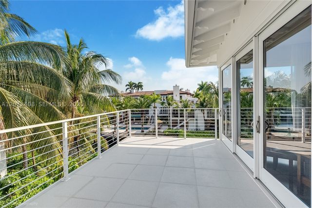 3835 Carole Ct, Miami, FL 33133