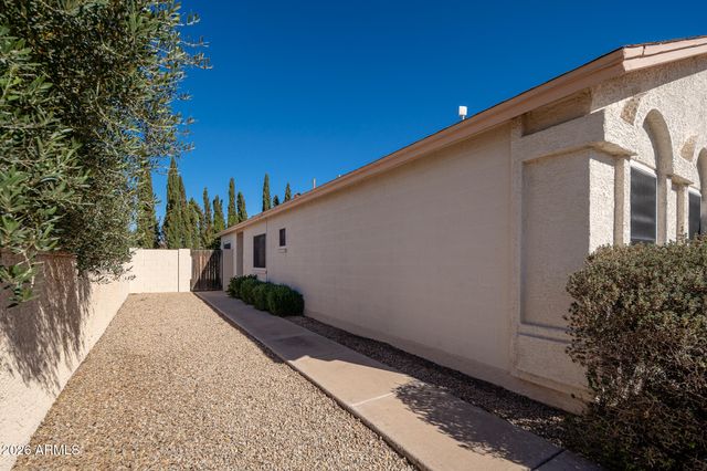 7080 W CARON Drive, Peoria, AZ 85345