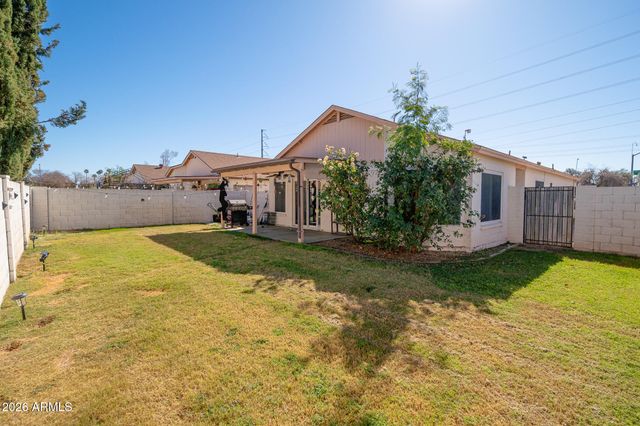 7080 W CARON Drive, Peoria, AZ 85345