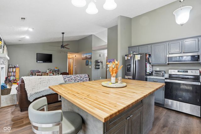 12639 Feldspar Road, Indianapolis, IN 46236