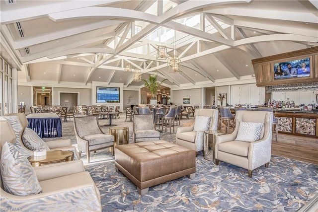 121 Bears Paw TRL, Naples, FL 34105