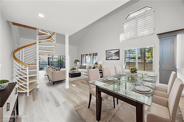 121 Bears Paw TRL, Naples, FL 34105