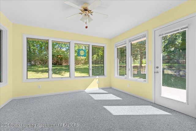 519 Looking Glass Glen Drive, Dewitt, MI 48820