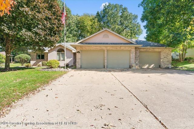 519 Looking Glass Glen Drive, Dewitt, MI 48820