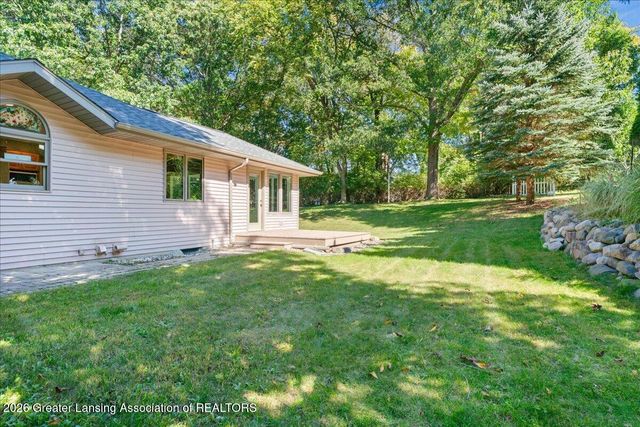 519 Looking Glass Glen Drive, Dewitt, MI 48820