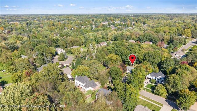 519 Looking Glass Glen Drive, Dewitt, MI 48820