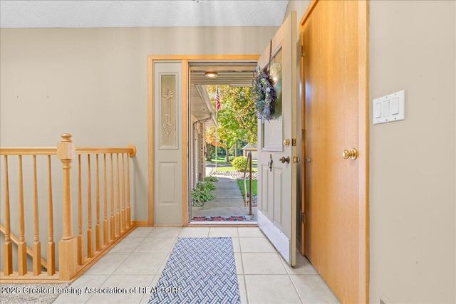519 Looking Glass Glen Drive, Dewitt, MI 48820