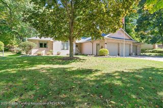 519 Looking Glass Glen Drive, Dewitt, MI 48820