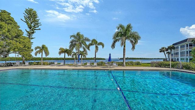4370 CHATHAM DRIVE 204, Longboat Key, FL 34228