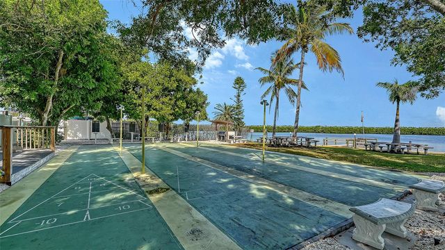 4370 CHATHAM DRIVE 204, Longboat Key, FL 34228