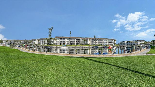 4370 CHATHAM DRIVE 204, Longboat Key, FL 34228