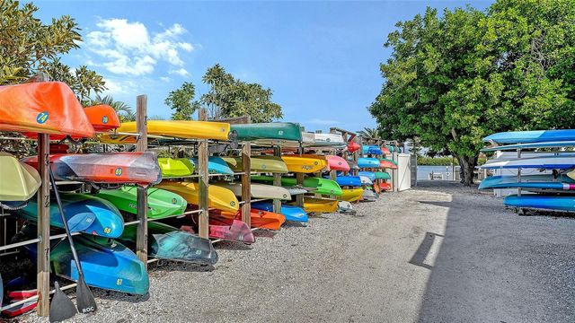 4370 CHATHAM DRIVE 204, Longboat Key, FL 34228