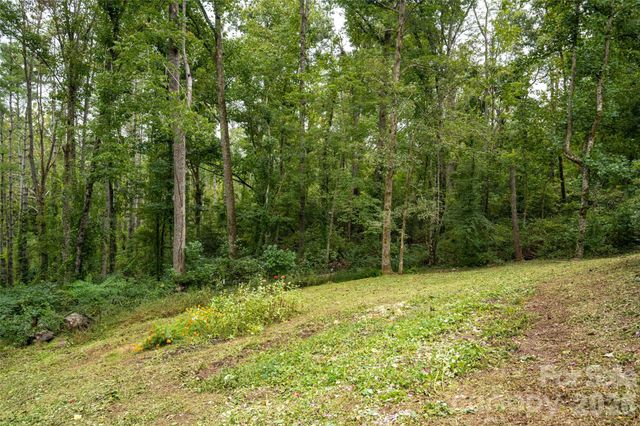 93 White Pine Drive, Fletcher, NC 28732