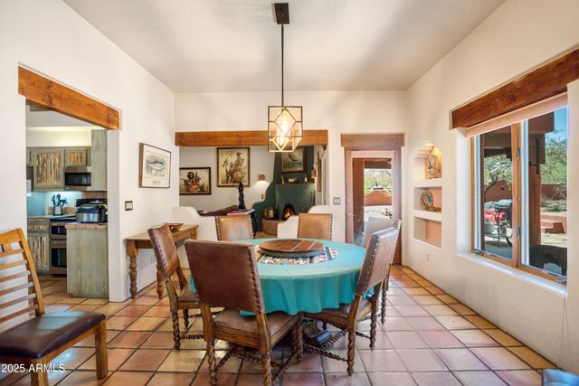 5676 S MIR Way, Hereford, AZ 85615