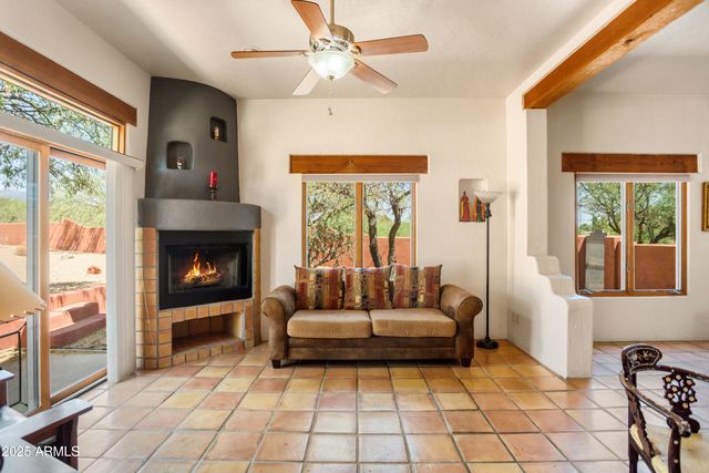 5676 S MIR Way, Hereford, AZ 85615