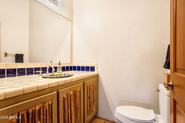 5676 S MIR Way, Hereford, AZ 85615