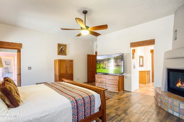 5676 S MIR Way, Hereford, AZ 85615