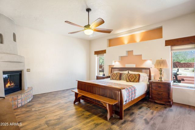 5676 S MIR Way, Hereford, AZ 85615