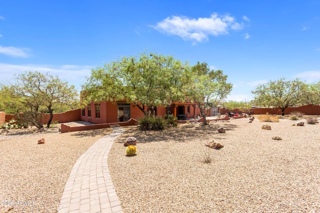 5676 S MIR Way, Hereford, AZ 85615