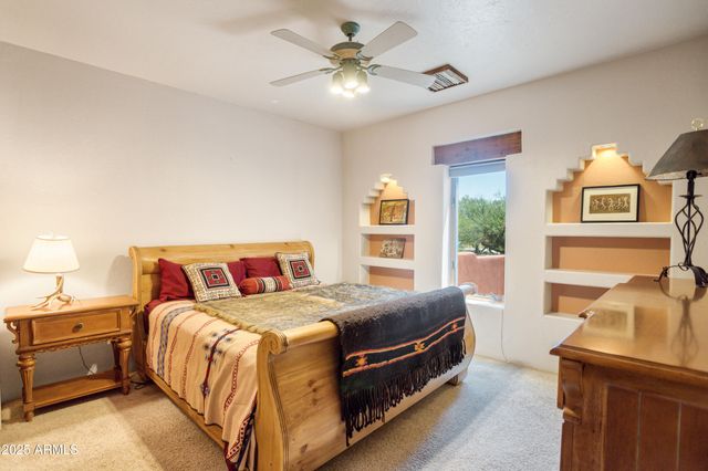 5676 S MIR Way, Hereford, AZ 85615