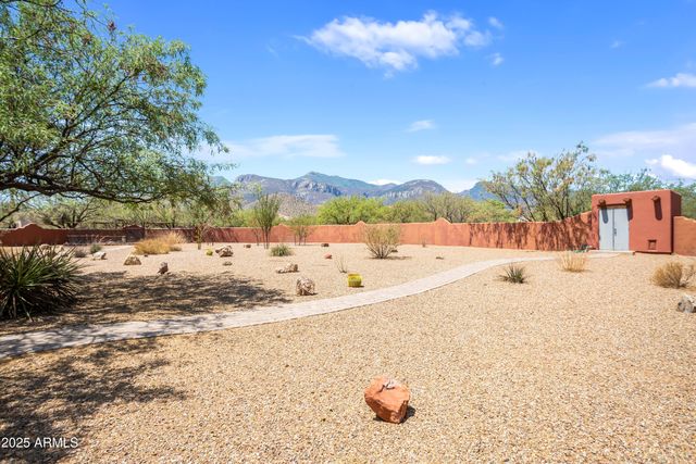 5676 S MIR Way, Hereford, AZ 85615