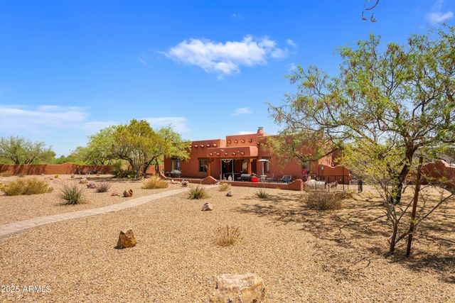 5676 S MIR Way, Hereford, AZ 85615