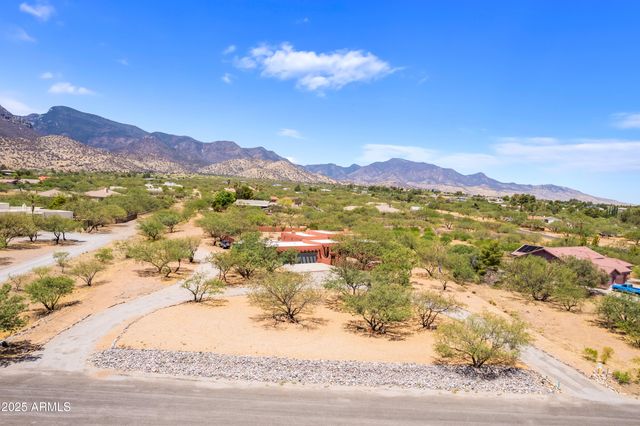 5676 S MIR Way, Hereford, AZ 85615