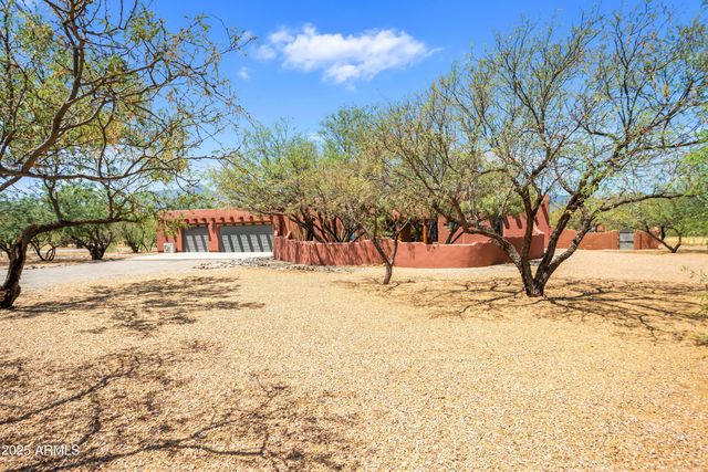 5676 S MIR Way, Hereford, AZ 85615