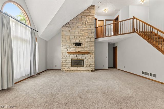 1919 Wendover Circle NE, North Canton, OH 44720