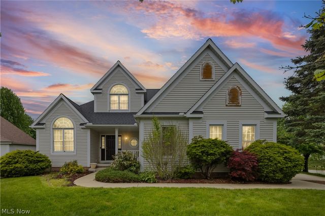 1919 Wendover Circle NE, North Canton, OH 44720