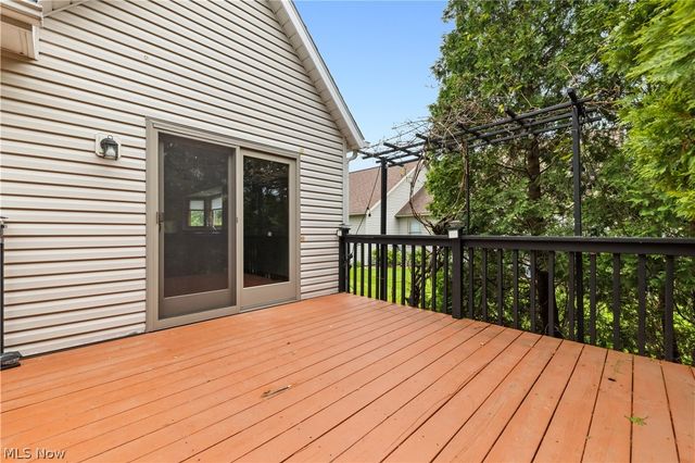 1919 Wendover Circle NE, North Canton, OH 44720