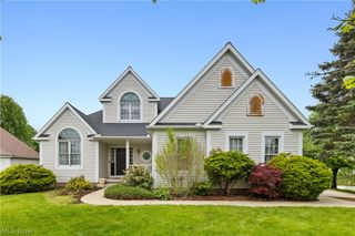 1919 Wendover Circle NE, North Canton, OH 44720