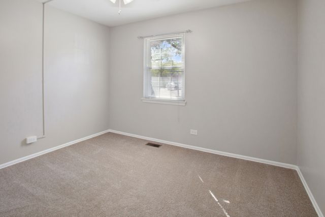 5 Aberdeen Court V1, Schaumburg, IL 60194