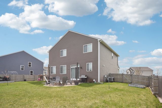 364 Hemlock Lane, Oswego, IL 60543