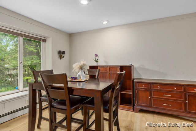 421 Sunview Avenue, Portage, MI 49002